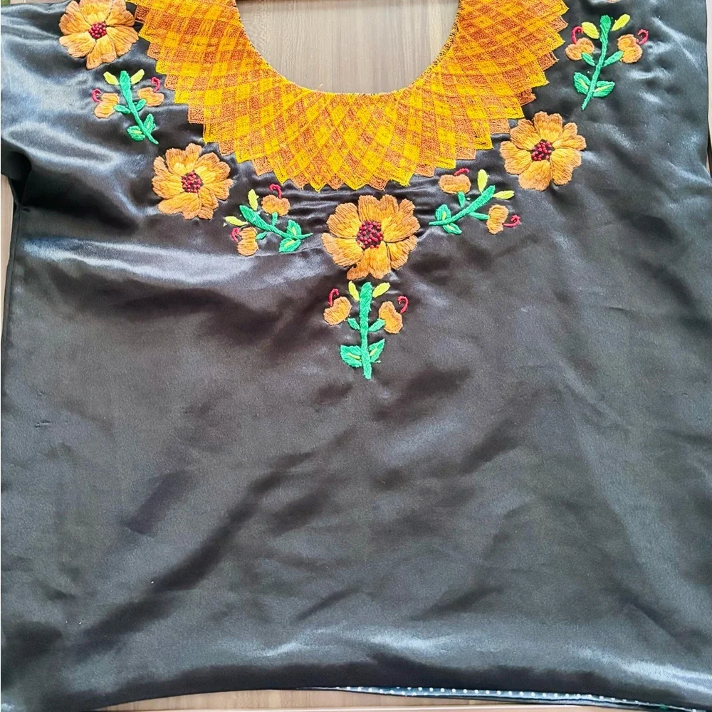 Vintage Sz L Handmade Floral Embroidered Black Satin Blouse